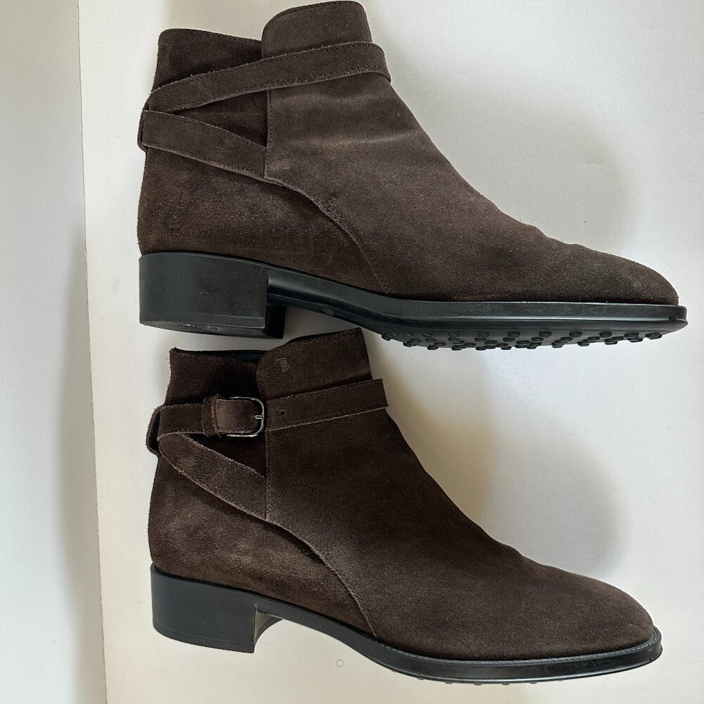 Tod's Suede Ankle Boots